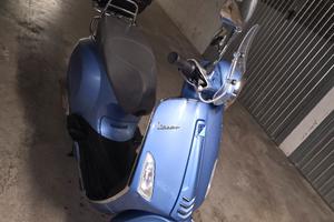 VESPA PRIMAVERA AZURRO  MARE