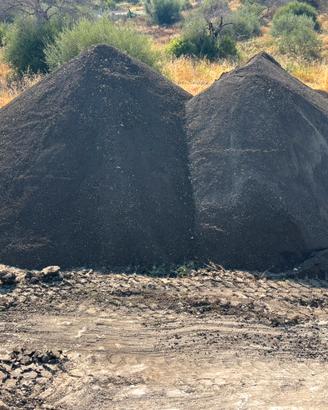 Terriccio vagliato per prato e aiuole