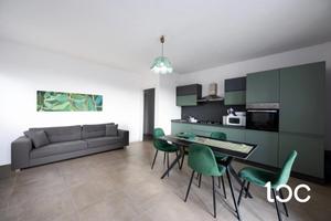 Splendida porzione di bifamiliare con vista mare
