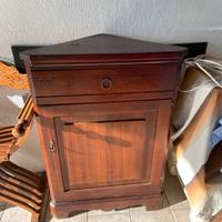 Angoliera arte povera