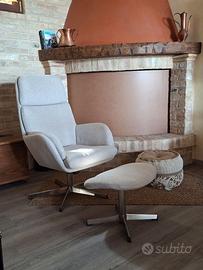 Poltrona e sgabello