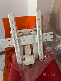 Staffa per tv da muro