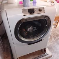 Lavatrice Ariston da riparare