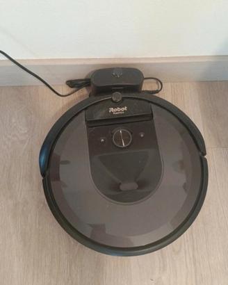 iRobot Roomba i7 - Robot Aspirapolvere Wi-Fi 