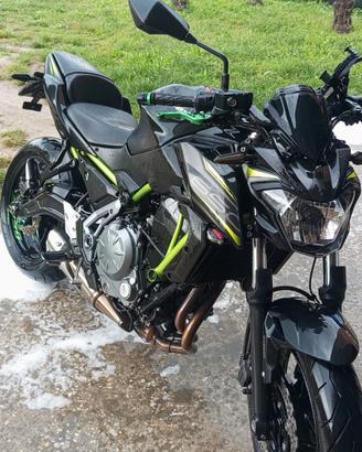 moto  kawasaki 