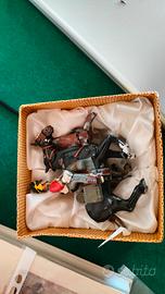 soldatino da collezione a cavallo