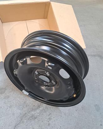 SET 4 CERCHI ACCIAIO 5J x 14 E COPRICERCHI POLO