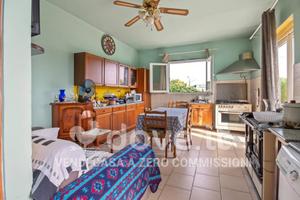 Villa di 175 m² con 4 locali e box auto a Tribano