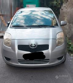 Toyota Yaris - 2007 - 213.000 km