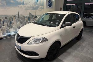 Lancia Ypsilon 1.0 FireFly 5 porte S&S Hybrid Ecoc