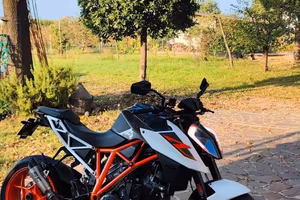 KTM Superduke 1290 