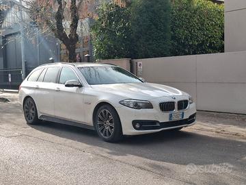 BMW 520d Touring xdrive Luxury 190cv auto