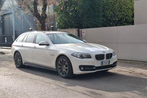 BMW 520d Touring xdrive Luxury 190cv auto