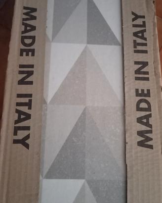 Piastrelle per rivestimento