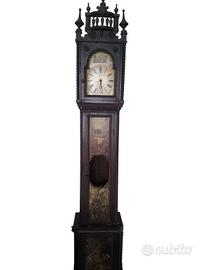 Orologio In Legno Verticale Decorato