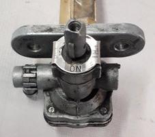 Rubinetto benzina originale SUZUKI GSXR 750 1100