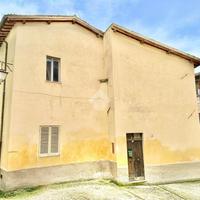 PORZIONE DI BIFAMILIARE A SPOLETO