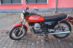 Moto Guzzi V35 1980