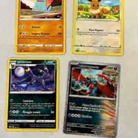 Carte figurine stranger things e pokenon