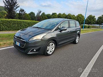 PEUGEOT 5008 1.6 HDI 7 POSTI AUTOMATICO