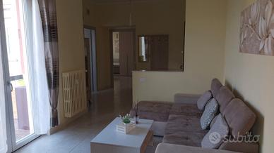 Bilocale arredato centro stazione ospedale