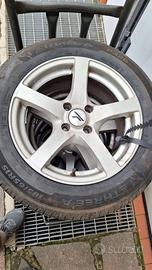 GOMME 185 65 15 CON CERCHIO IN LEGA