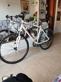 biciletta CUBE OVERLAND