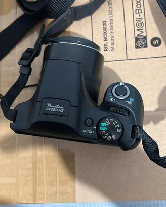 Canon PowerShot SX520 HS