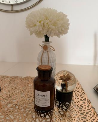 Set decorativo casacandele,sfera, e vaso con fiori