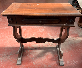 Tavolino scrittoio in legno con cassetto