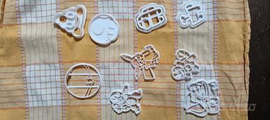 Stampi biscotti forme Pokemon Among US Super Mario