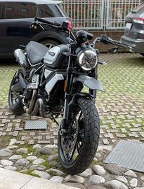 Ducati scrambler 1100 dark pro