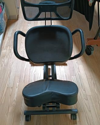 sedia  ergonomica posturale con schienale 