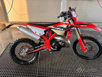 Beta 300 RR