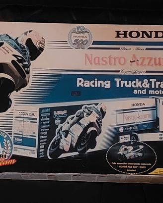 Italeri Racing Truck + Trailer + NSR500 1:24 nuovo