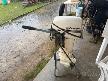 Motori fuoribordo 4.5 cv 15 cv 25 cv 40 cv