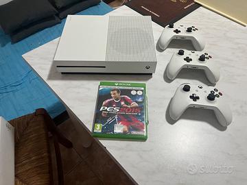 Xbox one s con accessori
