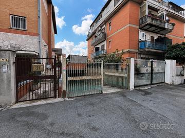 Box/Posto auto Roma [Cod. rif 3335745VCG]