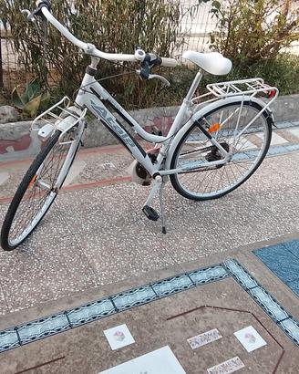 Bicicletta Atala tipo Graziella 