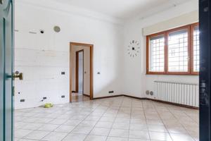 Appartamento di 50 m² con 2 locali e posto auto a 