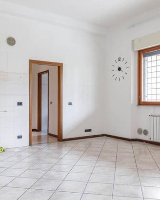 Appartamento di 50 m² con 2 locali e posto auto a 