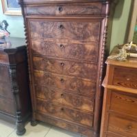 Secretaire con segreto