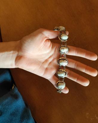 bracciale antico con scarabei egiziani 