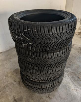 Gomme usate Kumho WinterCraft WP51 215/50 R17 95H