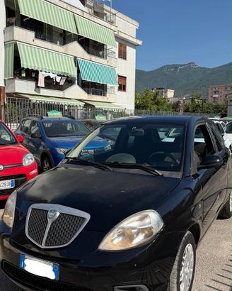 Lancia Ypsilon 1.3 Multijet 16V Platino