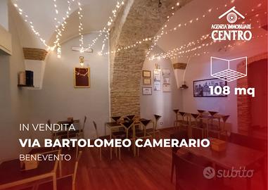 Locale adibito a bar in centro storico