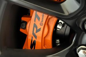 Kit freni Brembo 6 pistoncini Dodge Challenger 6.4