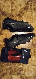 Phantom gx con parastinchi Nike Mercurial