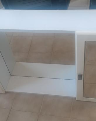mobiletto specchio per bagno