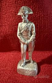 Statua Carabiniere In Grande Uniforme Ridotta